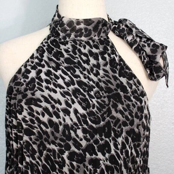 My Michelle Halter Top Blouse Sleeveless Bow Tie Animal Print Size M - Picture 2 of 11